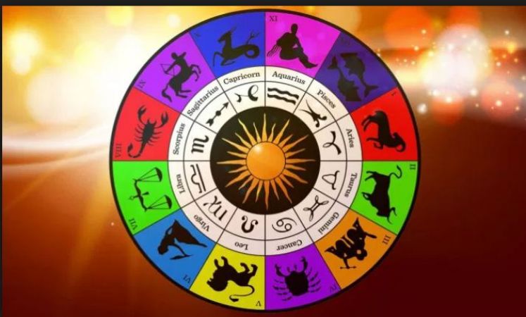 This Holi colours your partner as per Zodiac sign to strengthen your bond...here zodiac colour detail