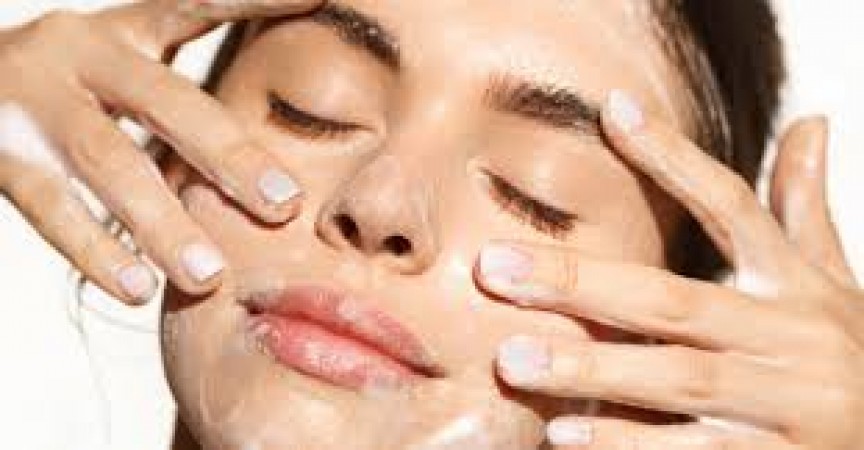 If your face is not getting fresh even after washing it repeatedly, then get strobing done, your skin will glow all the time