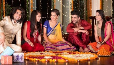 Add These Bollywood songs to your Diwali playlist according to your zodiac sign