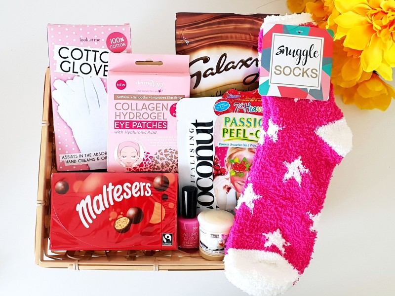 Sweet Gifting ideas for your loved ones to pamper themselves