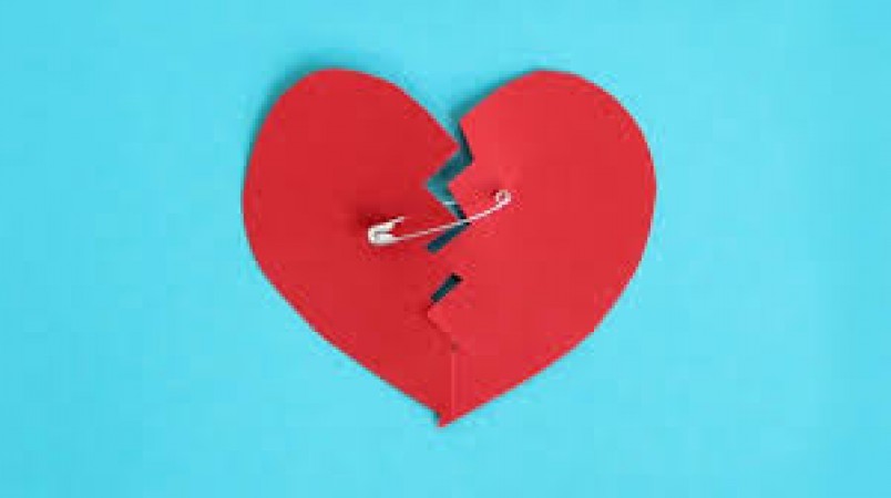 How to handle a broken heart after a breakup, take help of these 5 tips