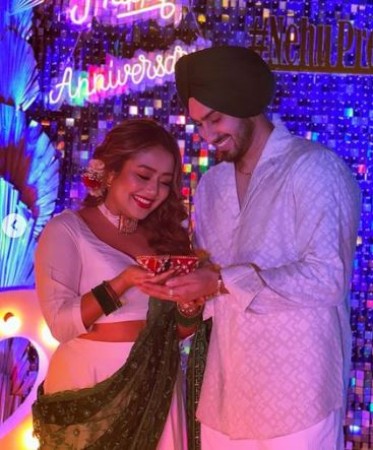 Watch, Neha Kakkar and Rohanpreet set some major couple goals on their second wedding anniversary