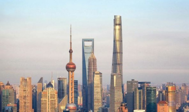 Shanghai: The Dazzling Metropolis of the East