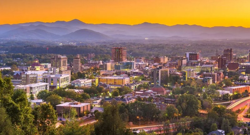 Asheville, North Carolina: Embracing Nature, Culture, and Creativity