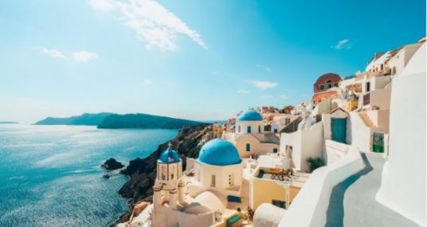Greece: A Journey through History, Culture, and Beauty