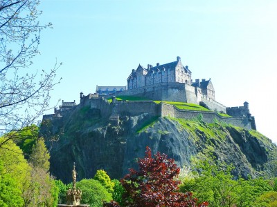 Edinburgh Castle: A Historic Jewel atop Castle Rock