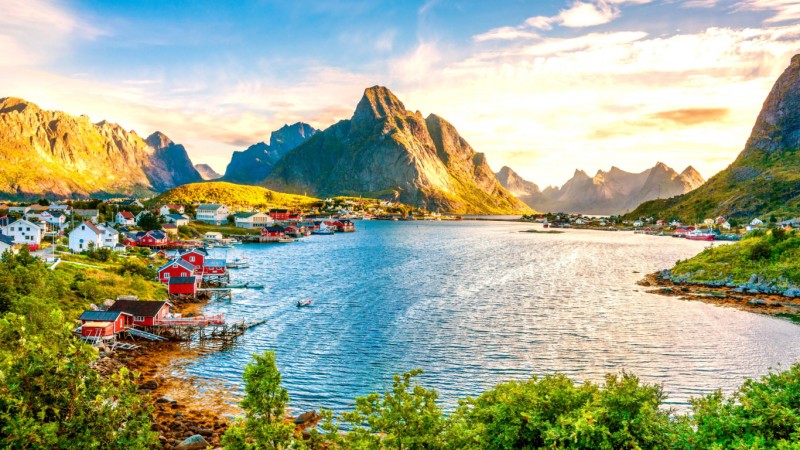 नॉर्वे में 20 अविश्वसनीय स्थान, जहाँ एक बार ज़रूर घूमने जाएँ