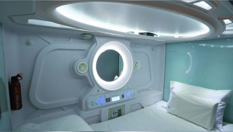 Enjoy your Stay in Capsule Hotel with India’s first pod hotel!
