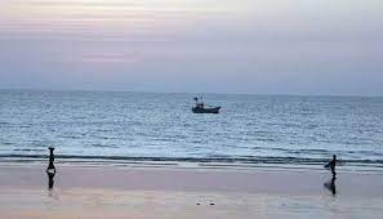 Beautiful and clean beaches of Gujarat, where winter season is the best to visit