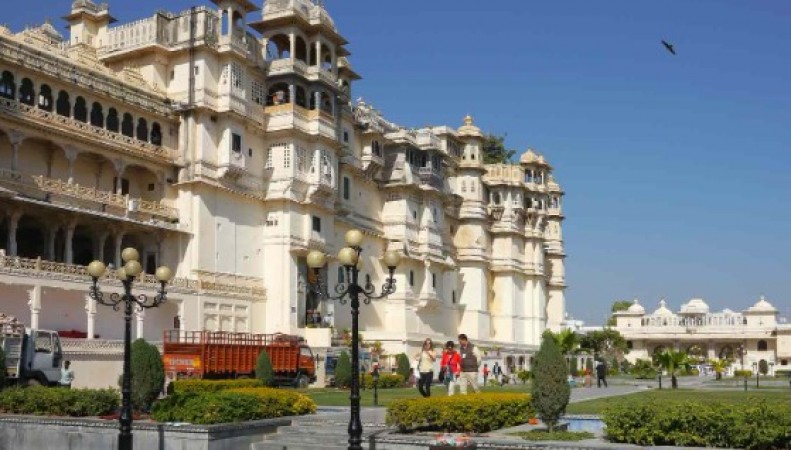 City Palace Udaipur: Exploring the Majestic Gem of Rajasthan