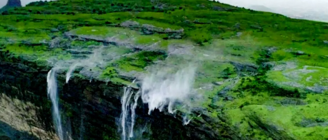 Waterfalls To Explore In Maharashtra
