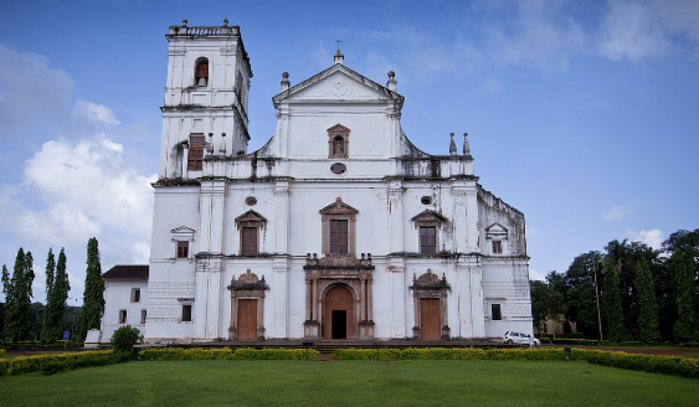 Se Cathedral: Asia’s Largest Church