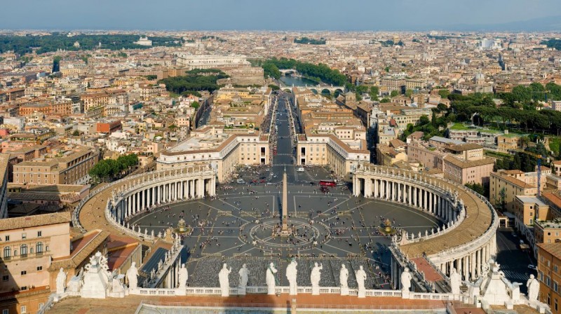 The World's Smallest Independent Nation: Vatican City