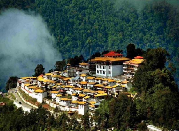 If you want to spend moments in peace, then this place in Arunachal will be perfect