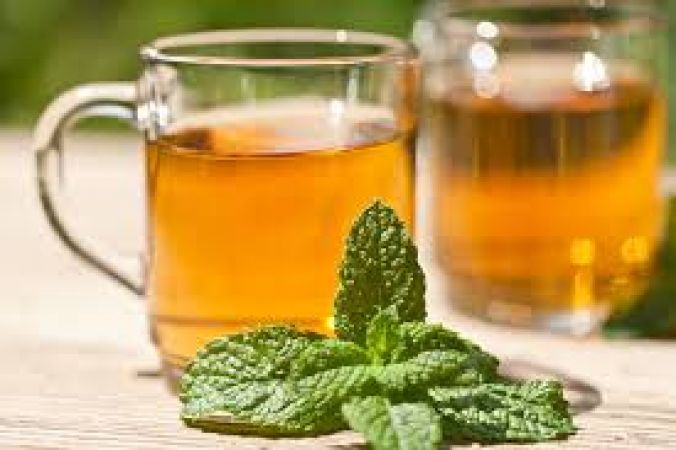 Mint Tea will save you from dizziness during traveling