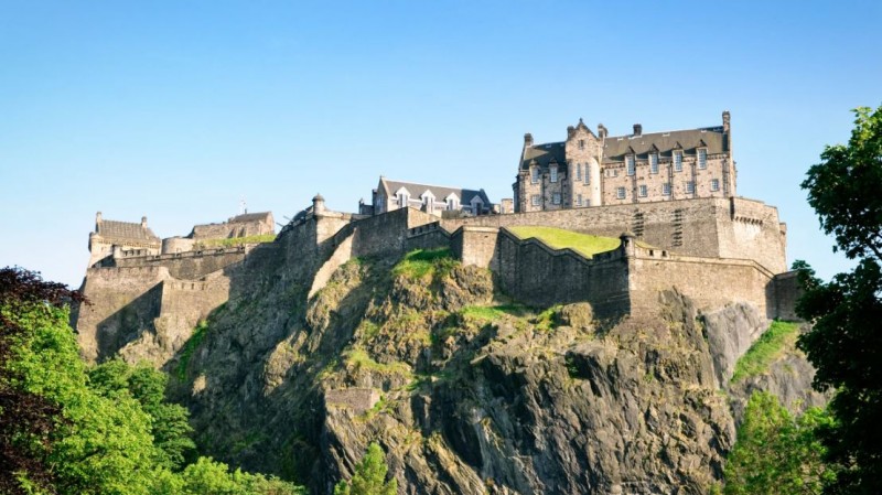 Edinburgh Castle: A Historic Icon Standing Tall