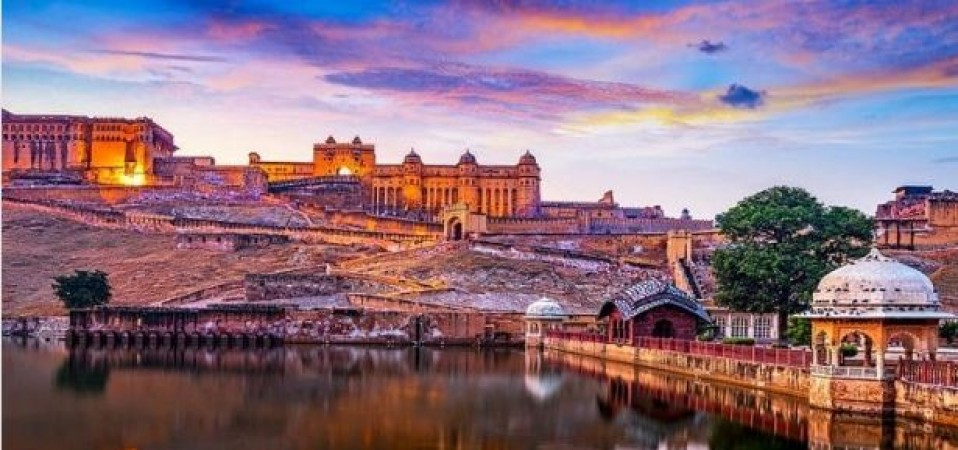 Discovering the Enchanting History: Exploring the Majestic Hill Forts of Rajasthan