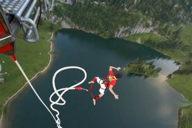 3 Best Places for Bungee Jumping in the World