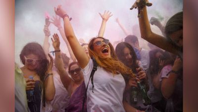 Let’s Know How Holi is celebrated In Abroad