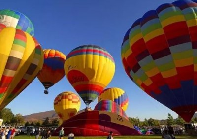 If you want to enjoy hot air balloon ride then go to these places, the expenditure will remain within the budget