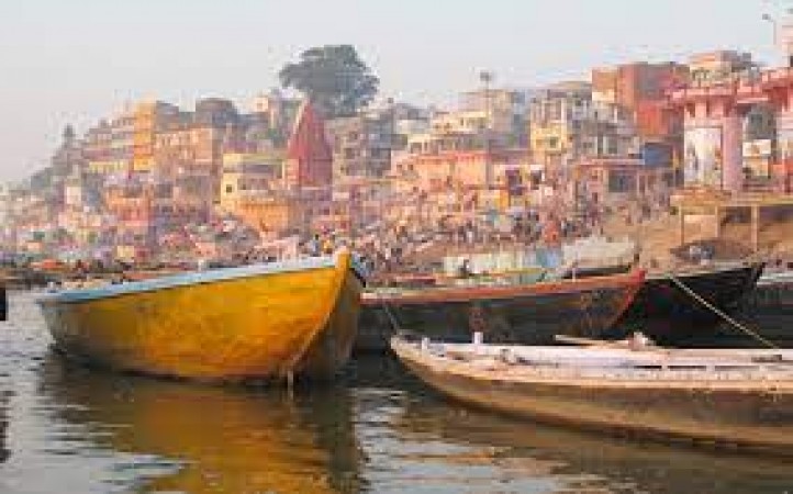 Those cities of India situated on the banks of Ganga, where even foreigners find solace