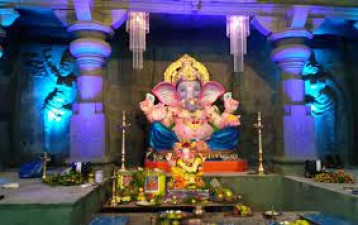 Grand pandals of Ganpati are decorated at these places, visit on the occasion of Ganeshotsav