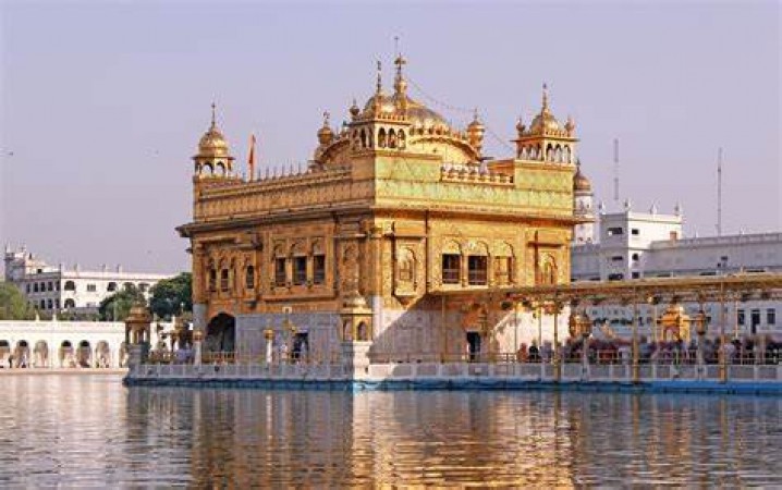 Visit the famous tourist places of Amritsar in two days, plan your trip in budget