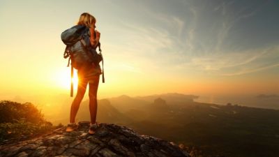 5 REASON WHY A WOMAN SHOULD TRAVEL ALONE