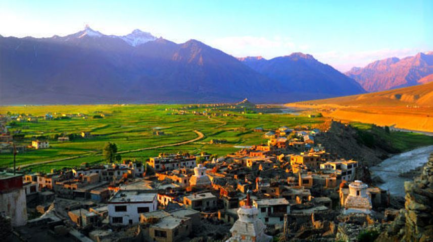 These pictures define the beauty of Ladakh !