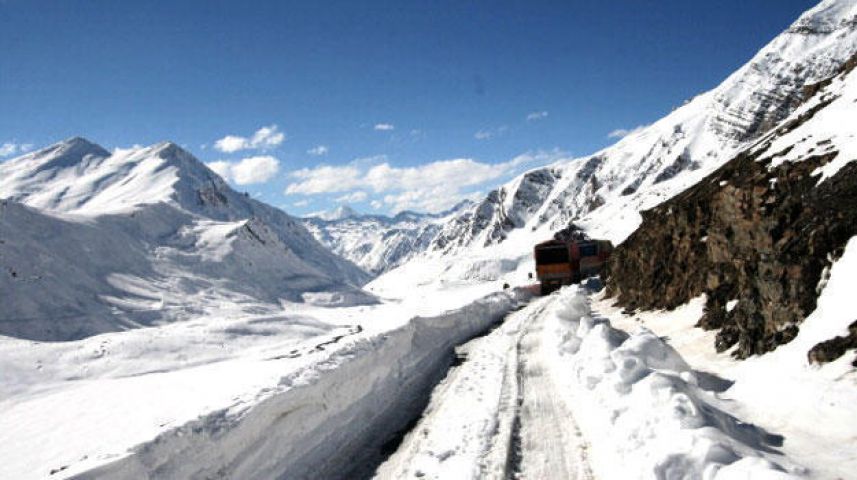 These pictures define the beauty of Ladakh !