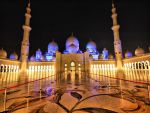 यह है दुनिया की सबसे सुंदर और विशाल मस्जिद