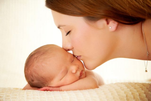 नवजात शिशु की देखभाल और सावधानियाँ