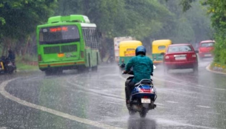 यूपी से लेकर बिहार तक इन राज्यों में गरज के साथ हो सकती है भारी बारिश, IMD ने दी चेतवानी