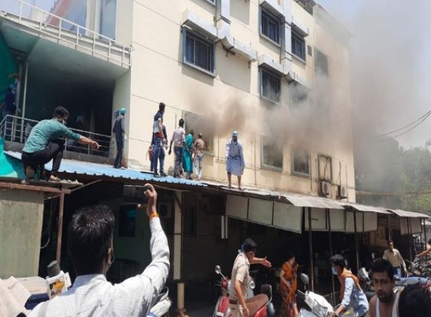 उज्जैन के पाटीदार अस्पताल में लगी भीषण आग, भर्ती थे 80 मरीज