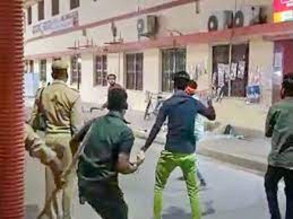 'गोरखपुर मंदिर पर हमला, एक आतंकी साजिश..', प्रेस वार्ता में बोली यूपी पुलिस- आरोपी ने 'अल्लाह हु अकबर' नारा लगाया