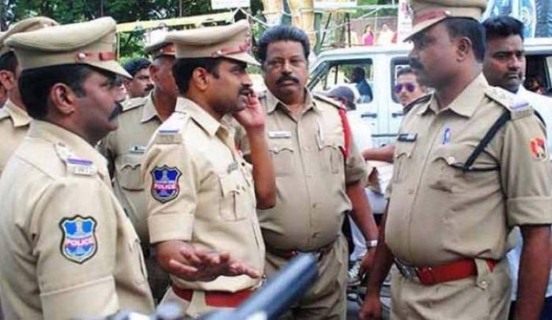 Woman attacked on-duty policeman in Hyderabad