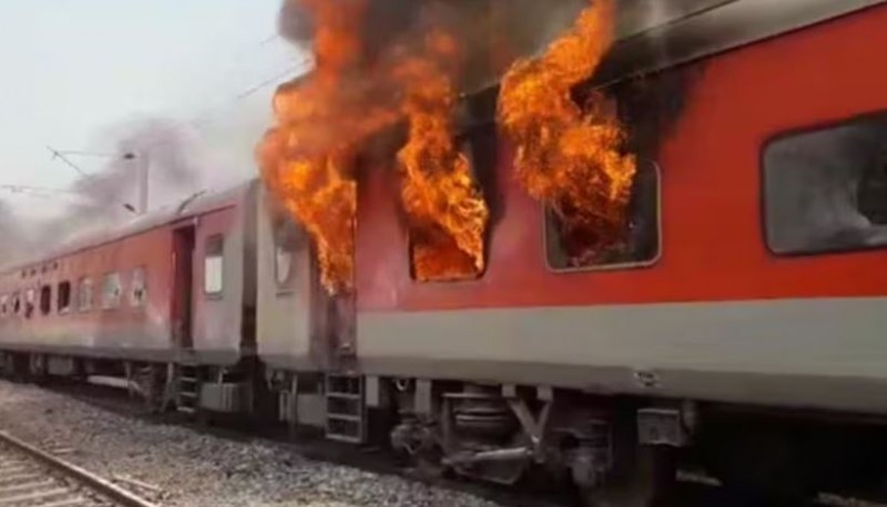 Kerala train fire case: Accused Shahrukh arrested
