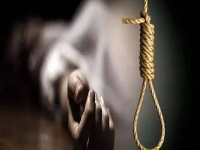 Woman doctor hanged in bathroom, took suicidal step in depression