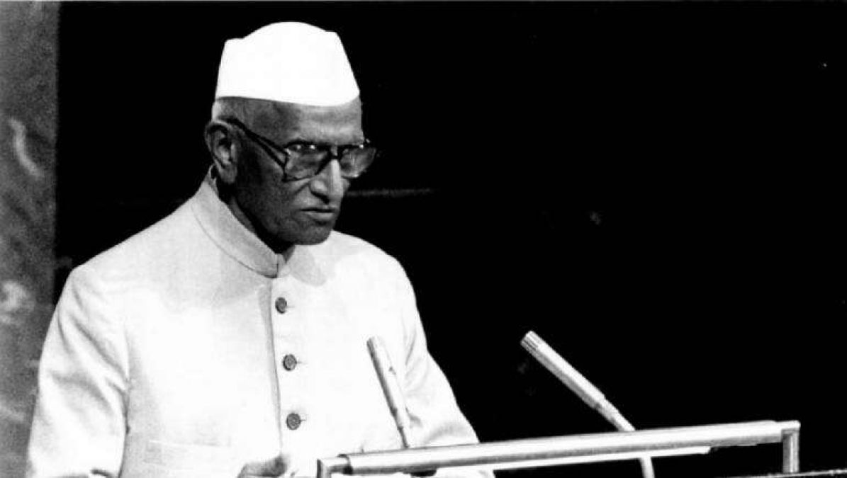 Morarji Desai only non-Congress PM to receive highest civilian honour of two countries