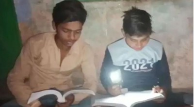 Power cut for hours during board exams, Students forced to study by mobile torch