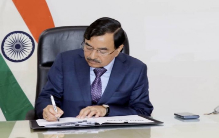 Sushil Chandra becomes new chief election commissioner, may take over on April 13