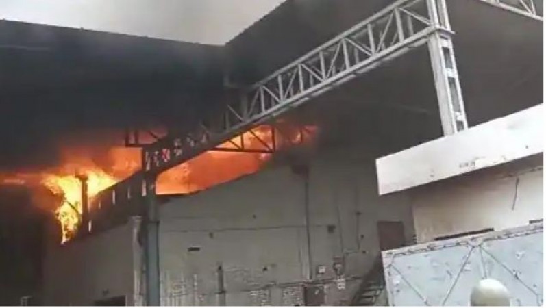 Fire broke out in Ghaziabad's plywood factory, 40 workers were present in the factory at the time of the accident