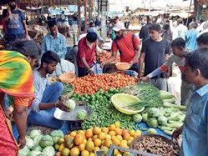 Now vegetables and fruits suppy vehicles can move to other states without curfew pass
