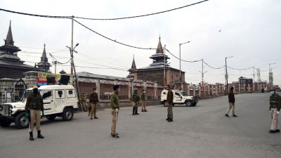 After PM Modi's speech, roads and hotspots sealed in Jammu and Kashmir