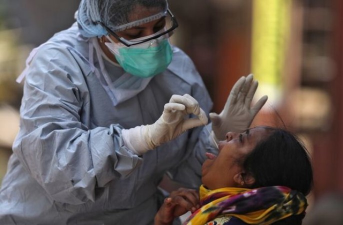 24 घंटे में कोरोना से 38 मौतें, उम्मीद से भयावह हुआ संक्रमण का आंकड़ा