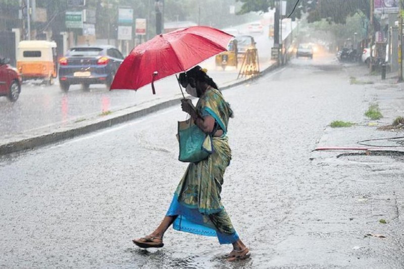 Heatwave conditions in India including Delhi, rain to provide relief soon