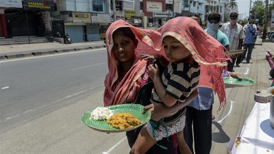 300 जिलों में कल मिल सकती है छूट, दिल्ली-NCR को लेकर संशय कायम