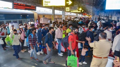 Indian Railways provides relief to migrants in corona crisis, running these 5 special trains
