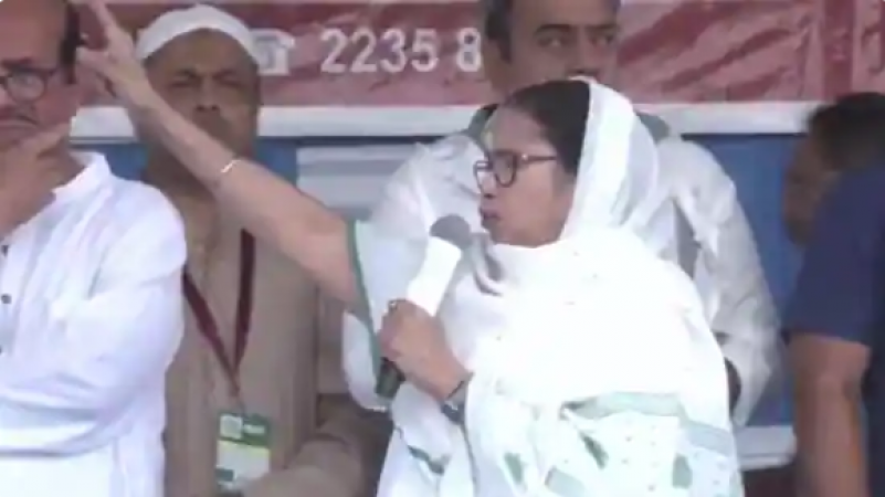 Happy Eid, target on the central government! CM Mamta Banerjee fiercely attacked