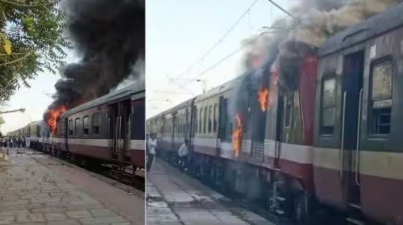 रतलाम से इंदौर जा रही डेमू ट्रेन में लगी भयंकर आग, हुआ ये हाल